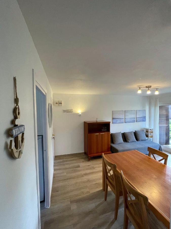 Calella Golfet Sobremar Apartment กาเลญา เด ปาลาฟรูเจล ภายนอก รูปภาพ